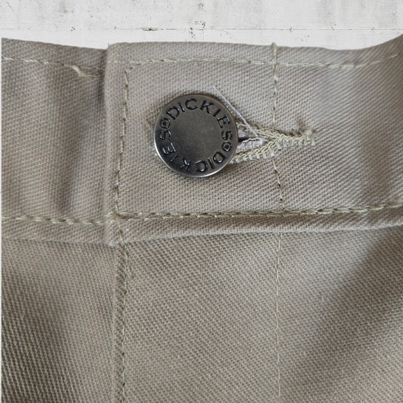 Dickies Dessert Sand Cargo Relaxed Fit Flex Khaki Trouser Pants Size 42 x 34 - Picture 3 of 6
